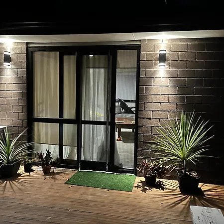 Private Cozy Stay Near Henderson Akl-Room 103 Auckland Exterior foto