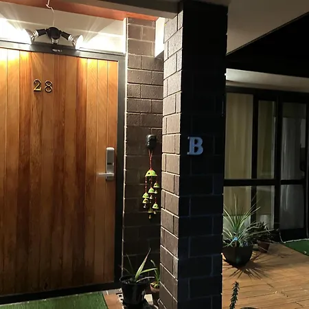Private Cozy Stay Near Henderson Akl-Room 103 Auckland Exterior foto